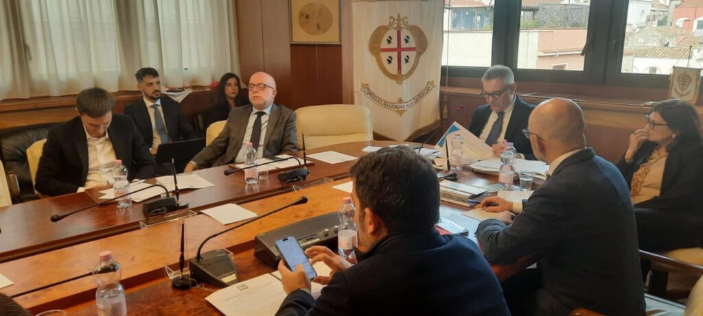 commissione statutaria